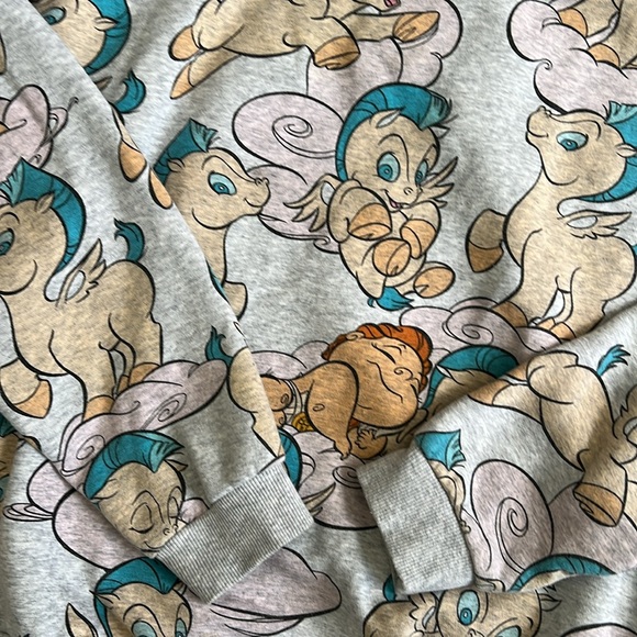 Oh My Disney Baby Pegasus Hercules Crewneck Medium - Picture 2 of 6